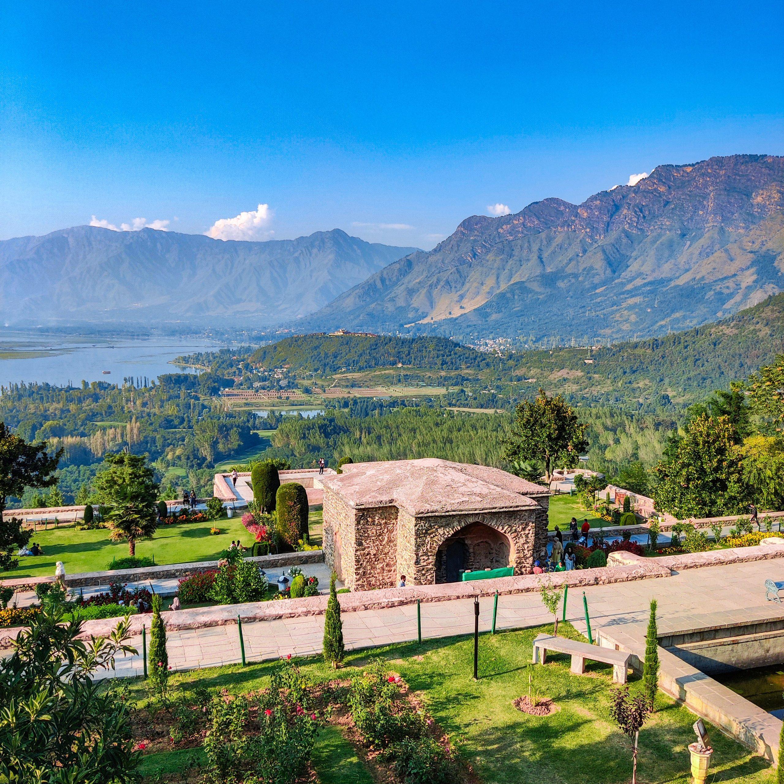 Best of Kashmir Family Package
